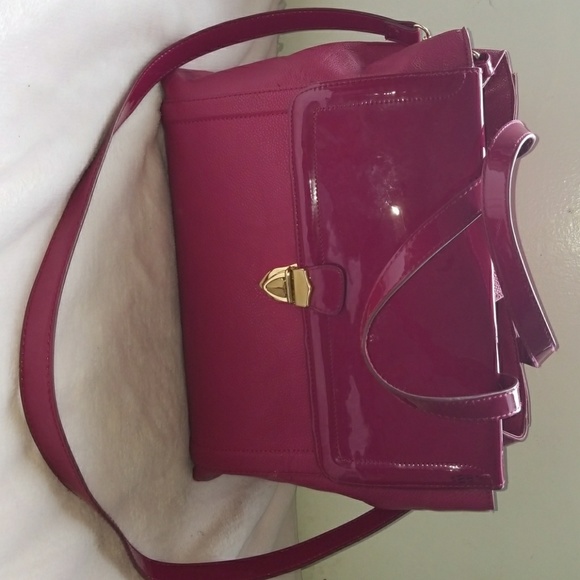 Bag - Picture 1 of 5